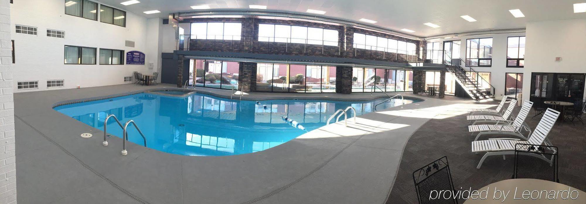 Boarders Inn & Suites By Cobblestone Hotels - Гранд Айлънд Екстериор снимка